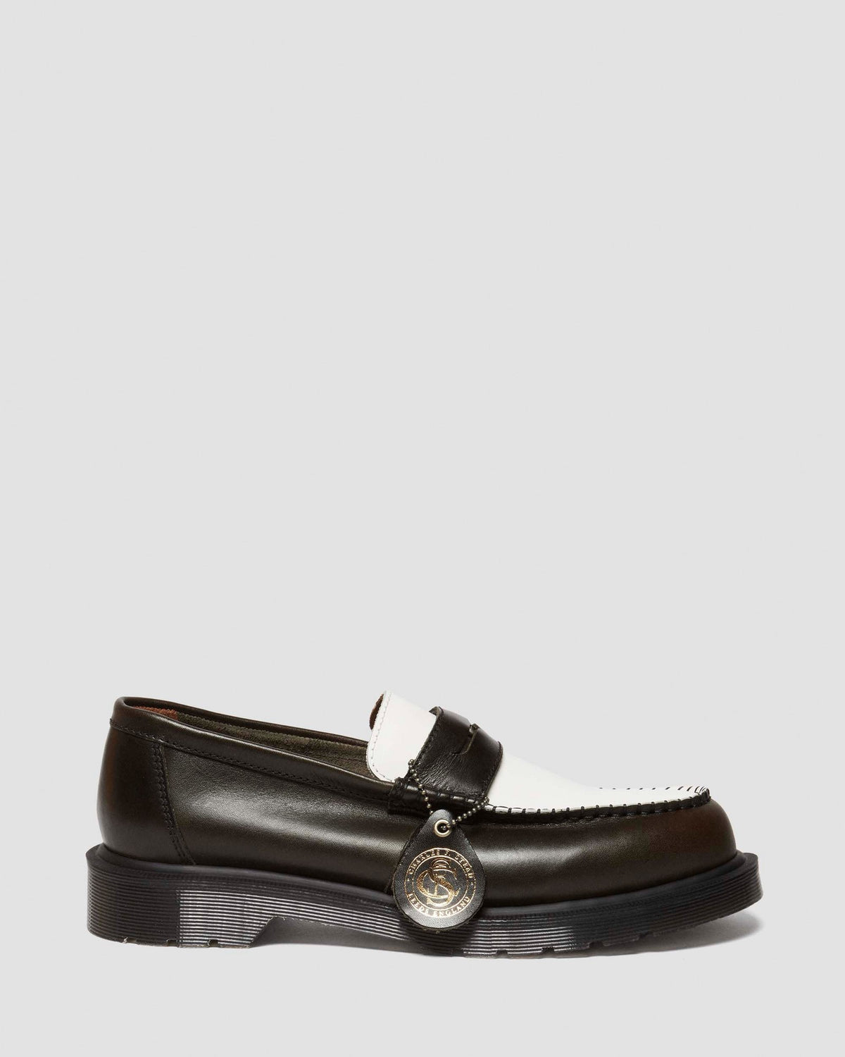 Penton Made In England Two-Tone Leather Loafers - view 6