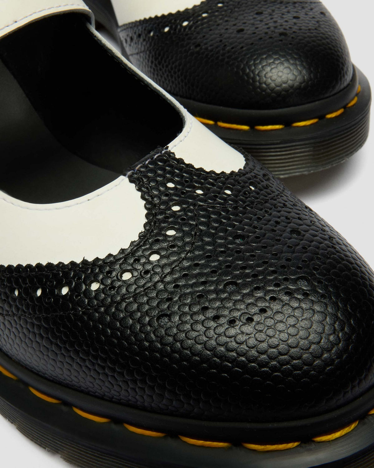 Mary Jane Monochrome Leather Shoes - view 3