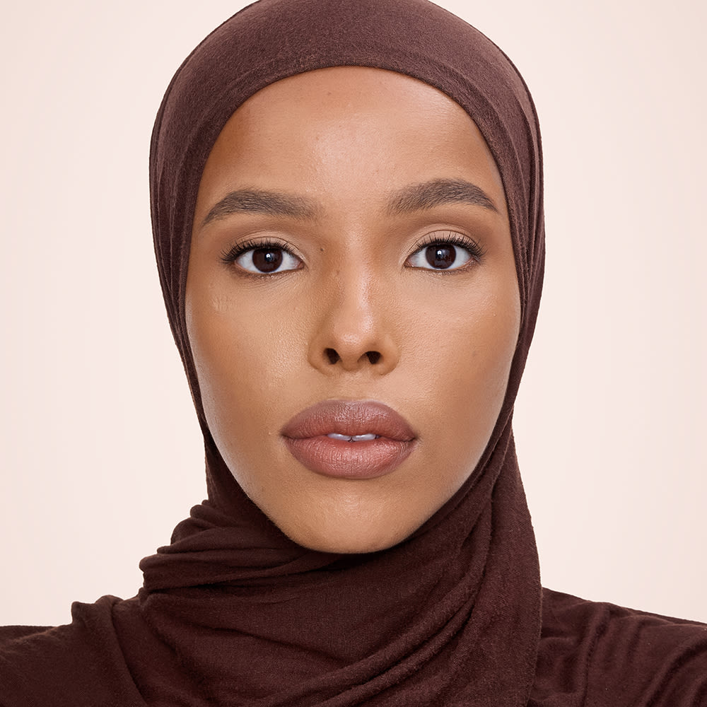 Airbrush Flawless Concealer - 9 Tan model after