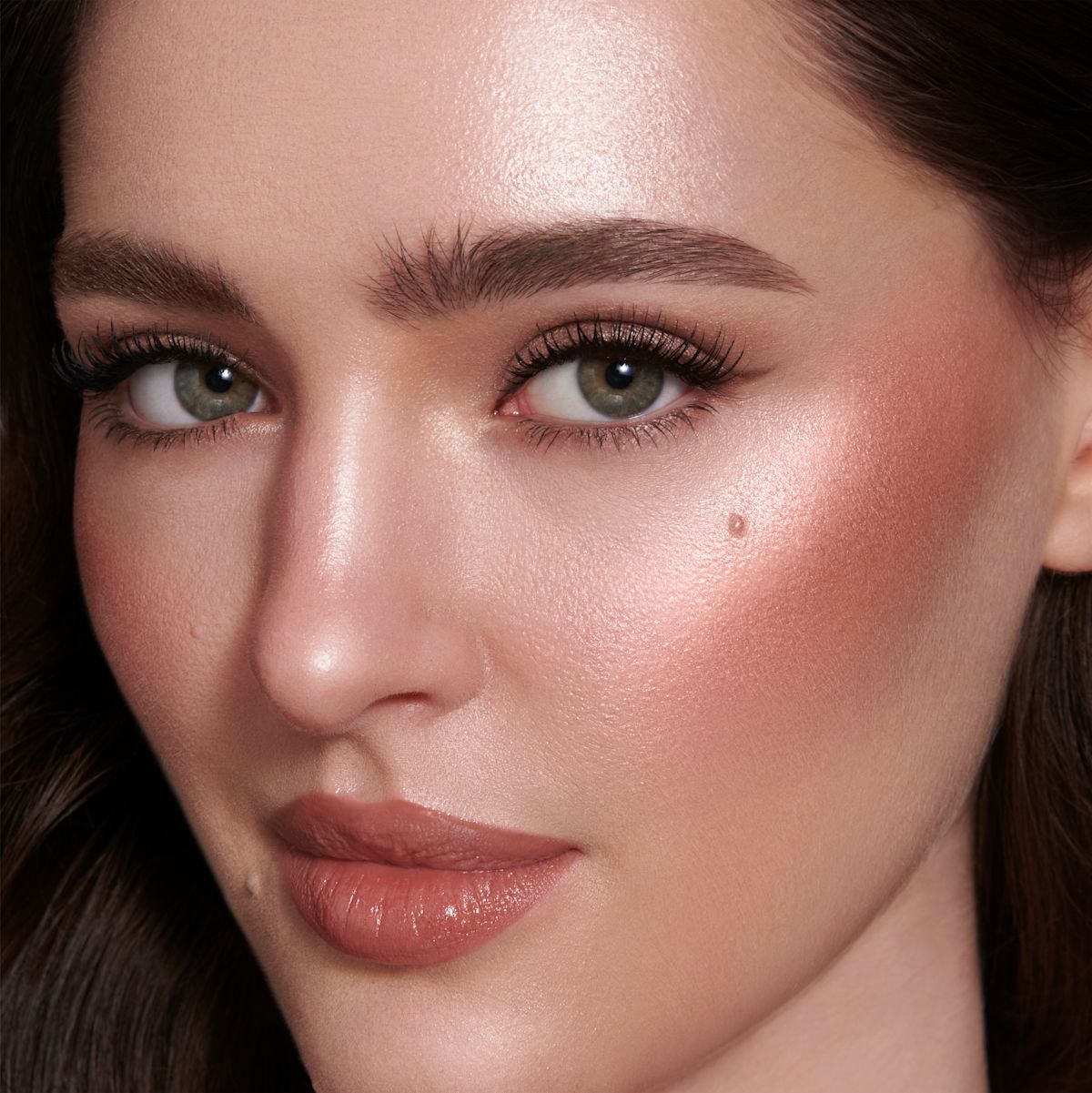 Beauty Light Wand in Pillow Talk Medium
