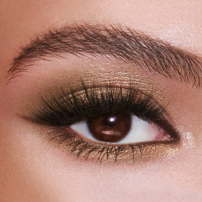 The Rebel Luxury Palette Eyeshadow Model Shot