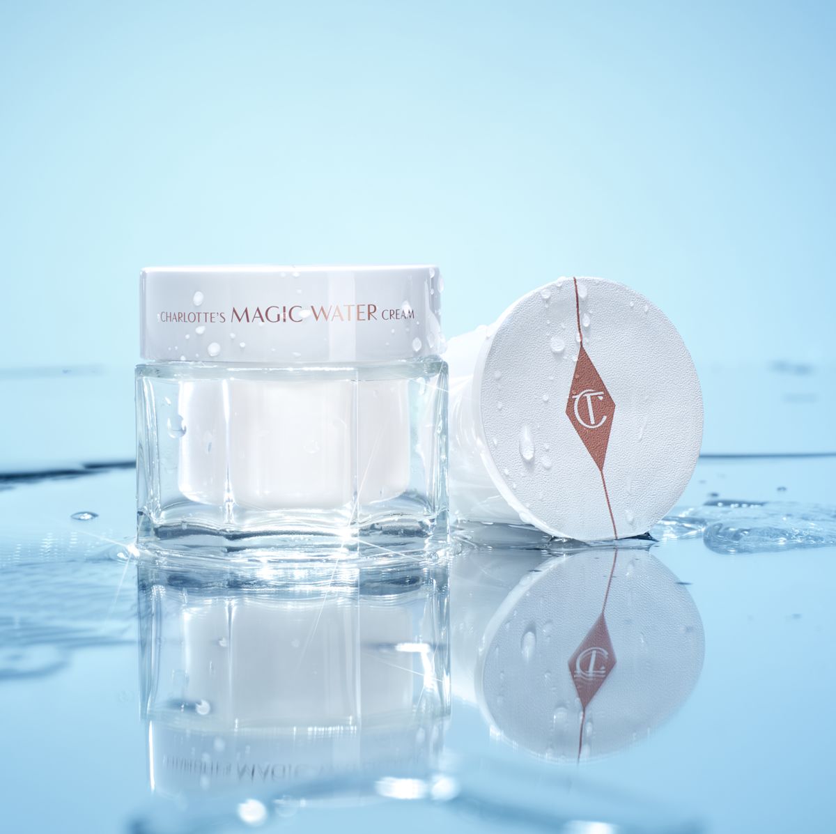 Magic Water Cream packaging with refill