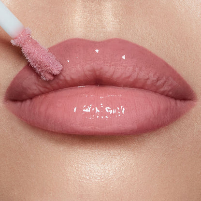 Collagen Lip Bath - Pillow Talk Fair on fair skin tone model