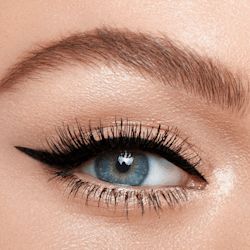 Hollywood Exagger-Eyes Liner Duo Model