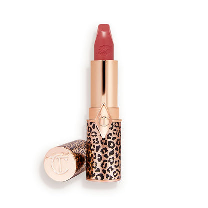 Hot Lips 2.0 Glowing Jen lipstick