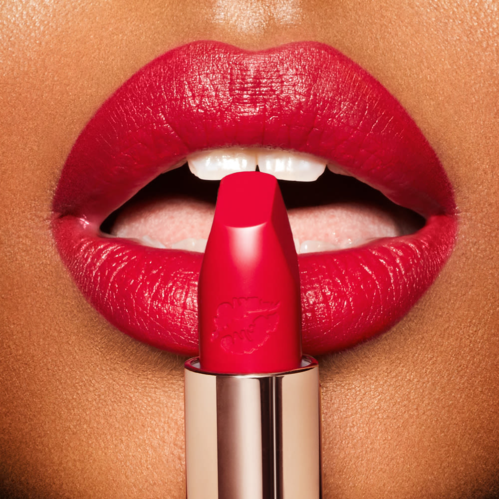 Hot Lips 2.0 Patsy Red lipstick and model's lip