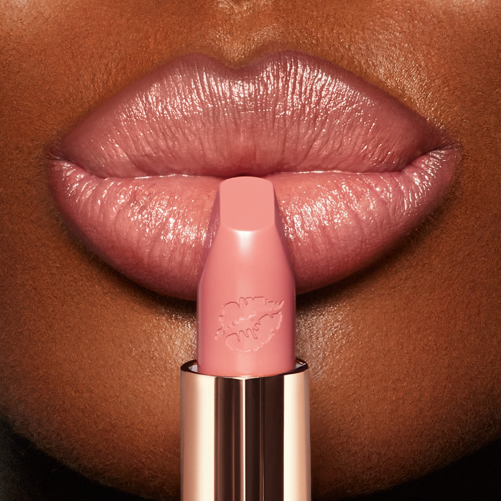 Hot Lips 2 Dancefloor Princess Model Deep skintone