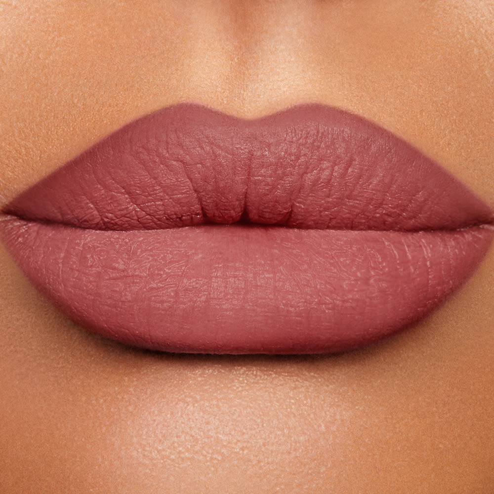 Lip Cheat Supersize Me Model