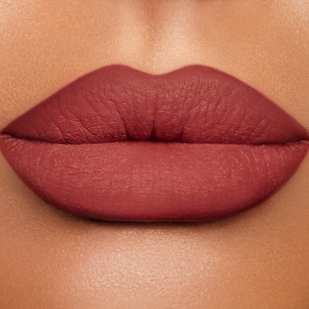 Lip Cheat crazy in love model