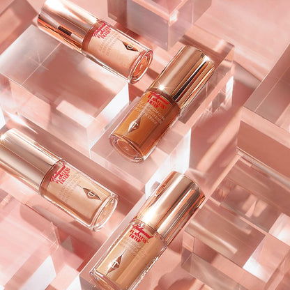 4 shades of Charlotte's Mini Hollywood Flawless Filter glow-boosting primer