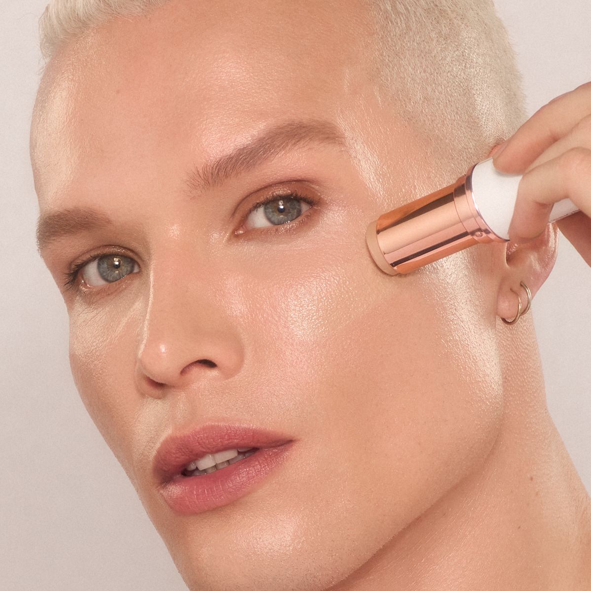 UNREAL SKIN SHEER GLOW TINT - 6 MEDIUM