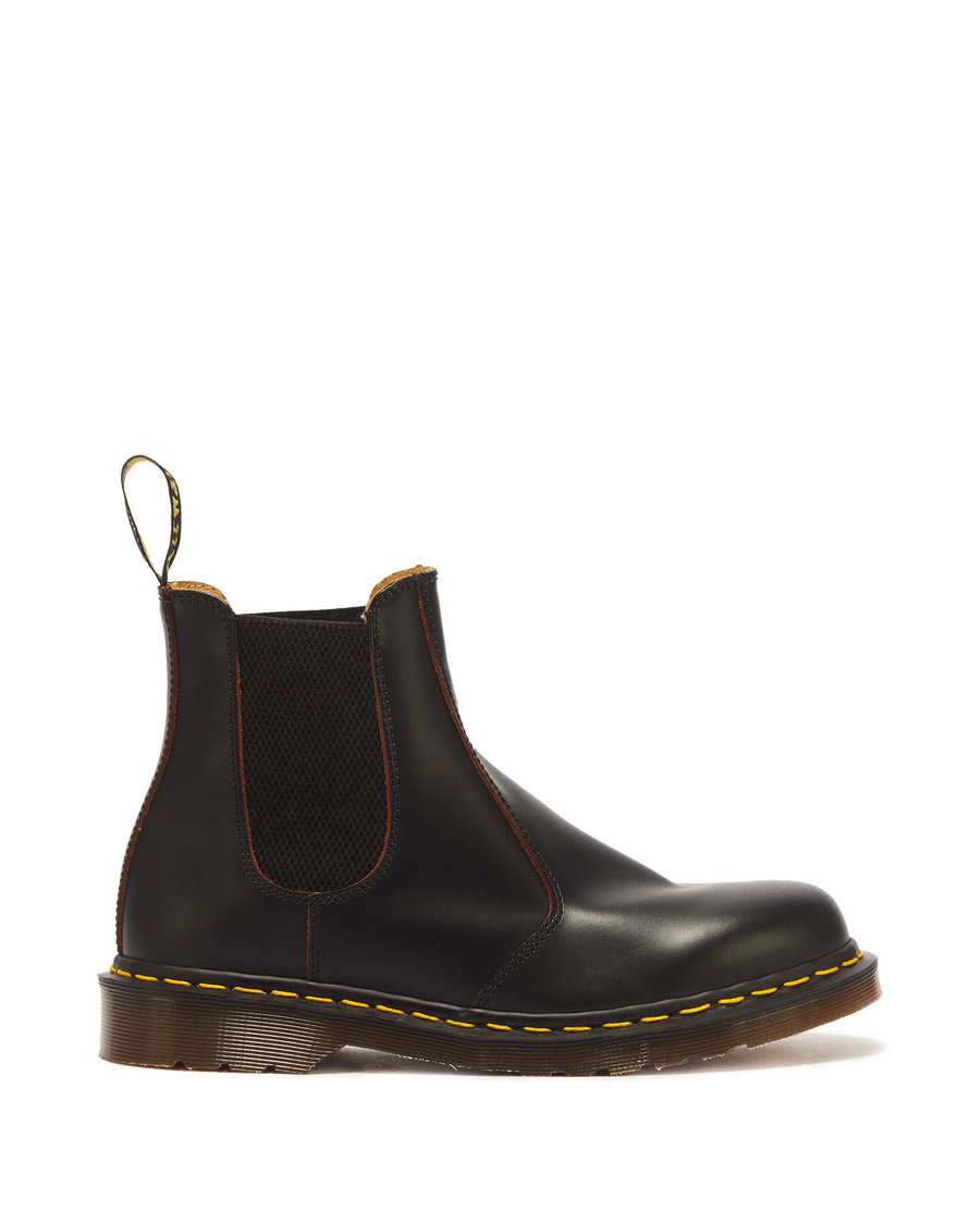 2976 Vintage Made In England Chelsea Boots - view 1