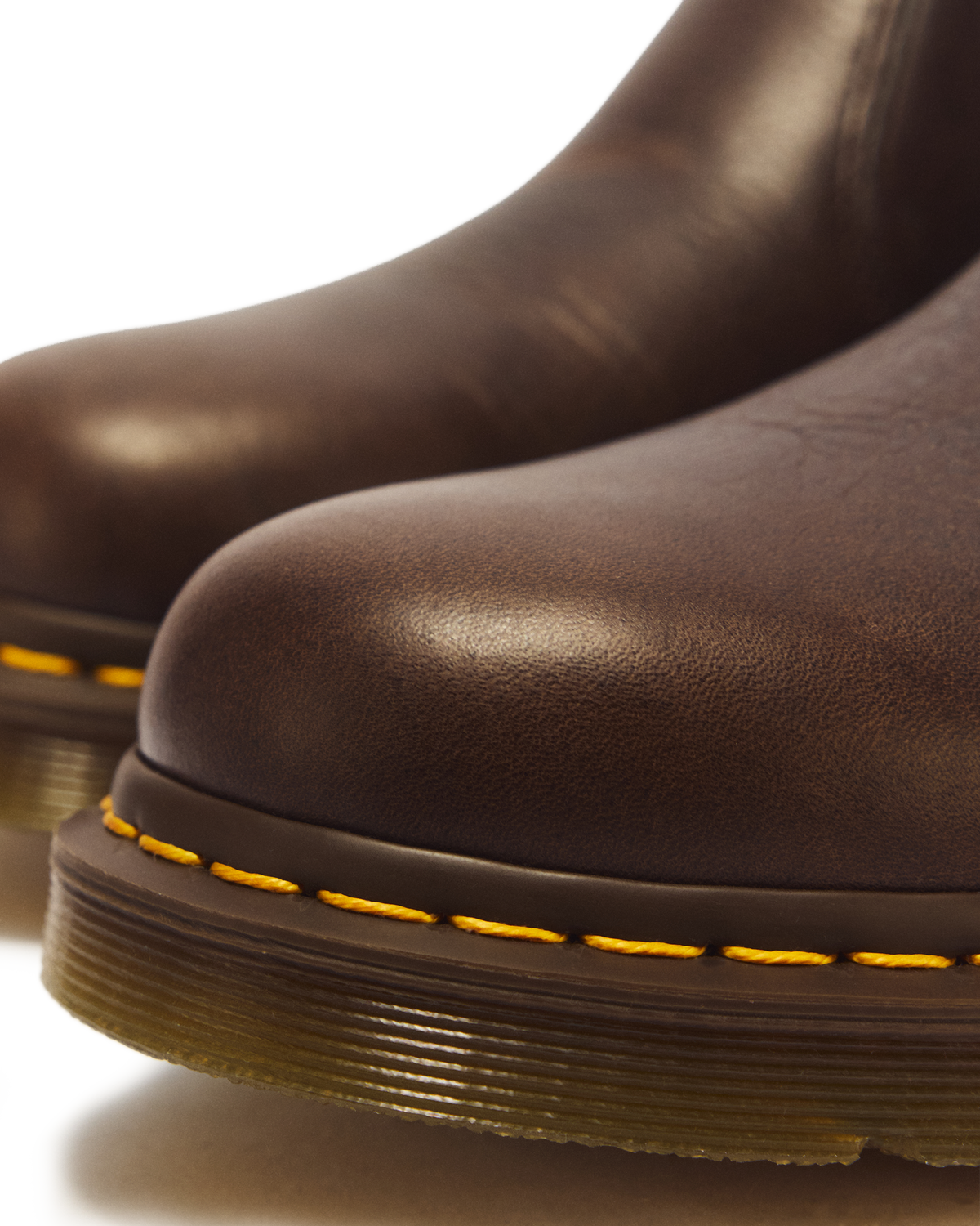 2976 Ambassador Leather Chelsea Boots - view 8