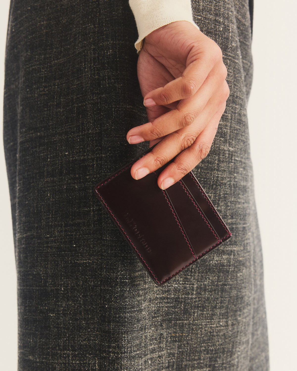 Cardholder II SLG Cherry Red Oxford Rub Off - view 2
