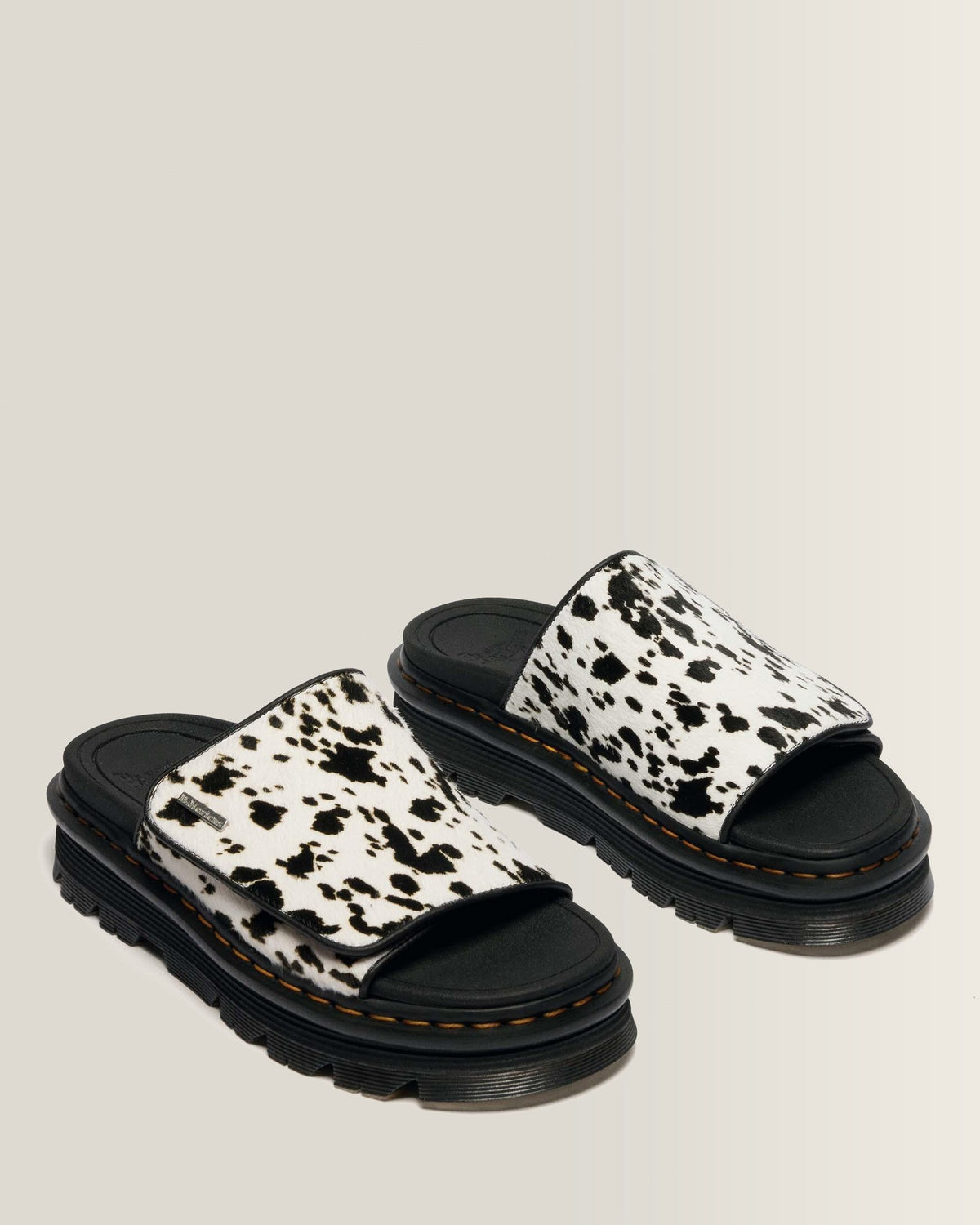 Zebzag Dalmatian Hair On Leather Platform Slides - view 4
