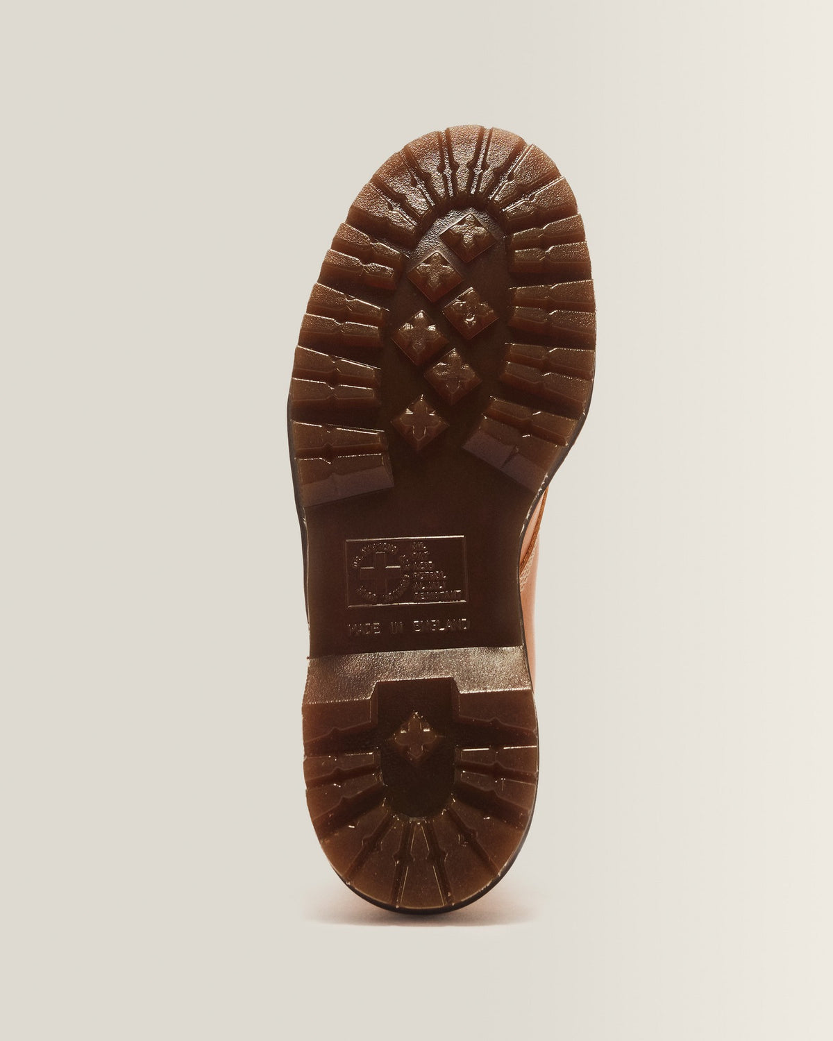 1460 Pascal 8 Eye Boot Veg Tan Luxe - view 7