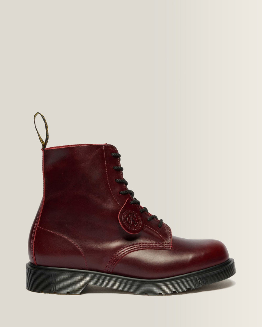 1460 Made In England Classic Calf Leather Boots - view 1