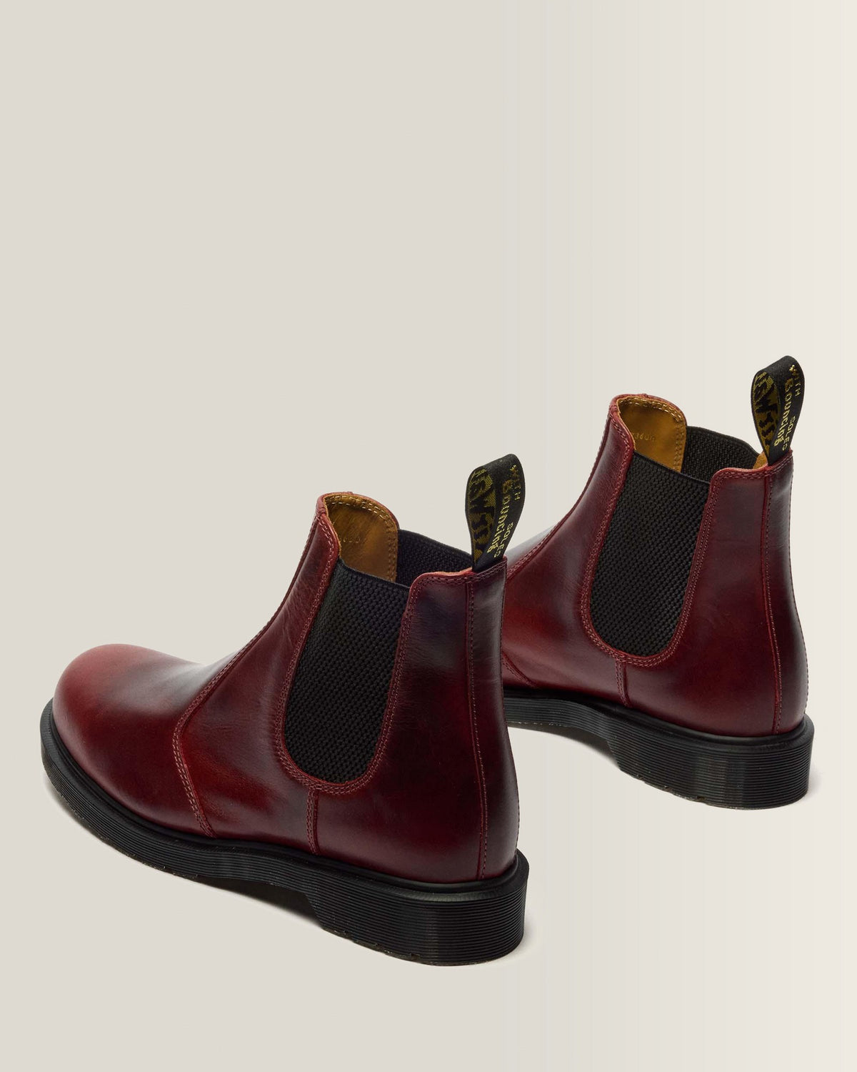 2976 Classic Calf Leather Chelsea Boots - view 5