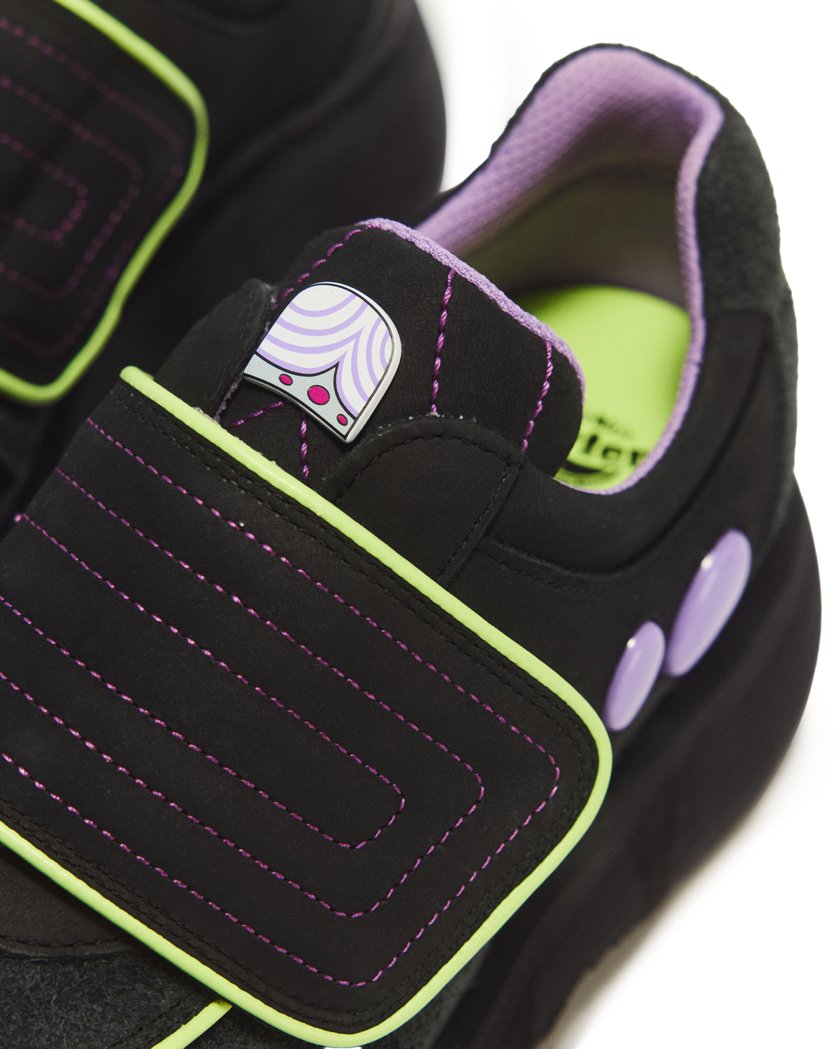 Buzz Strap Powerpuff Girls Shoe - view 3