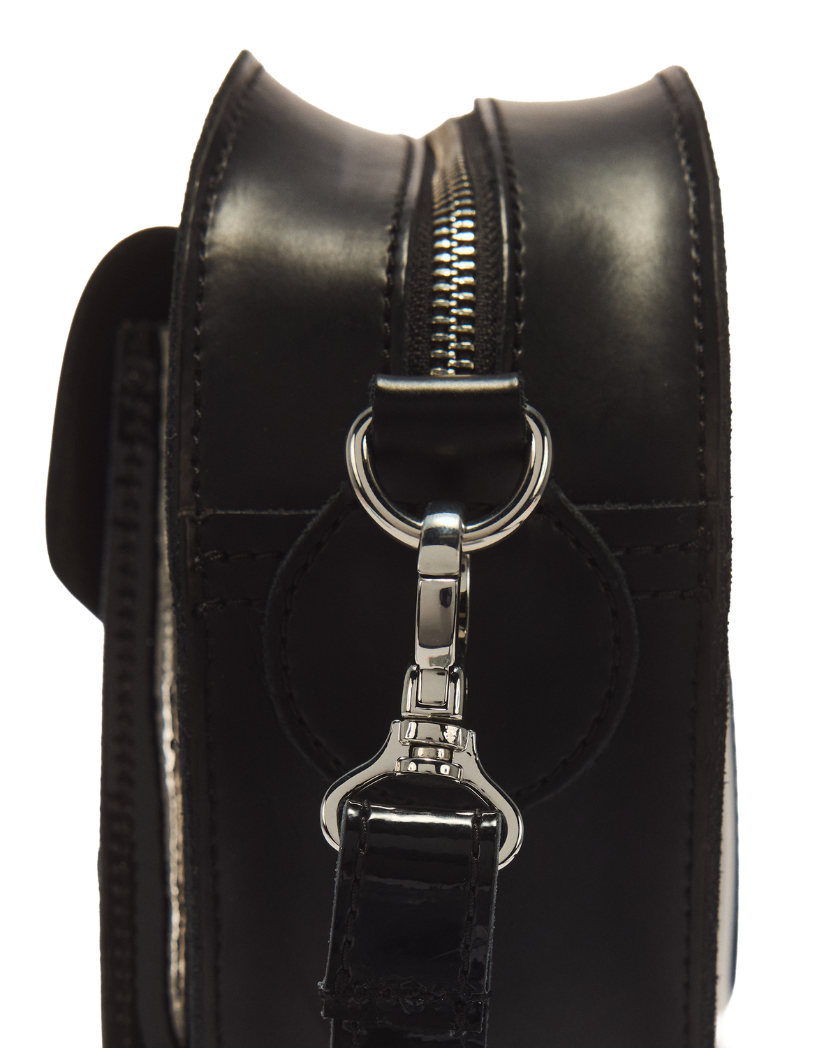 Kiev Leather Hardware Heart Shaped Bag - view 3