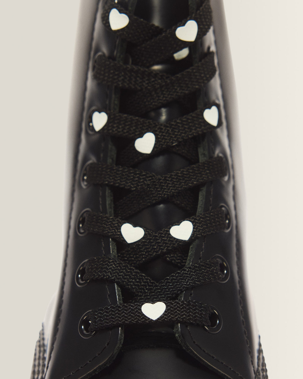 55 Inch Heart Flat Shoe Lace (8-10 Eye) - view 2